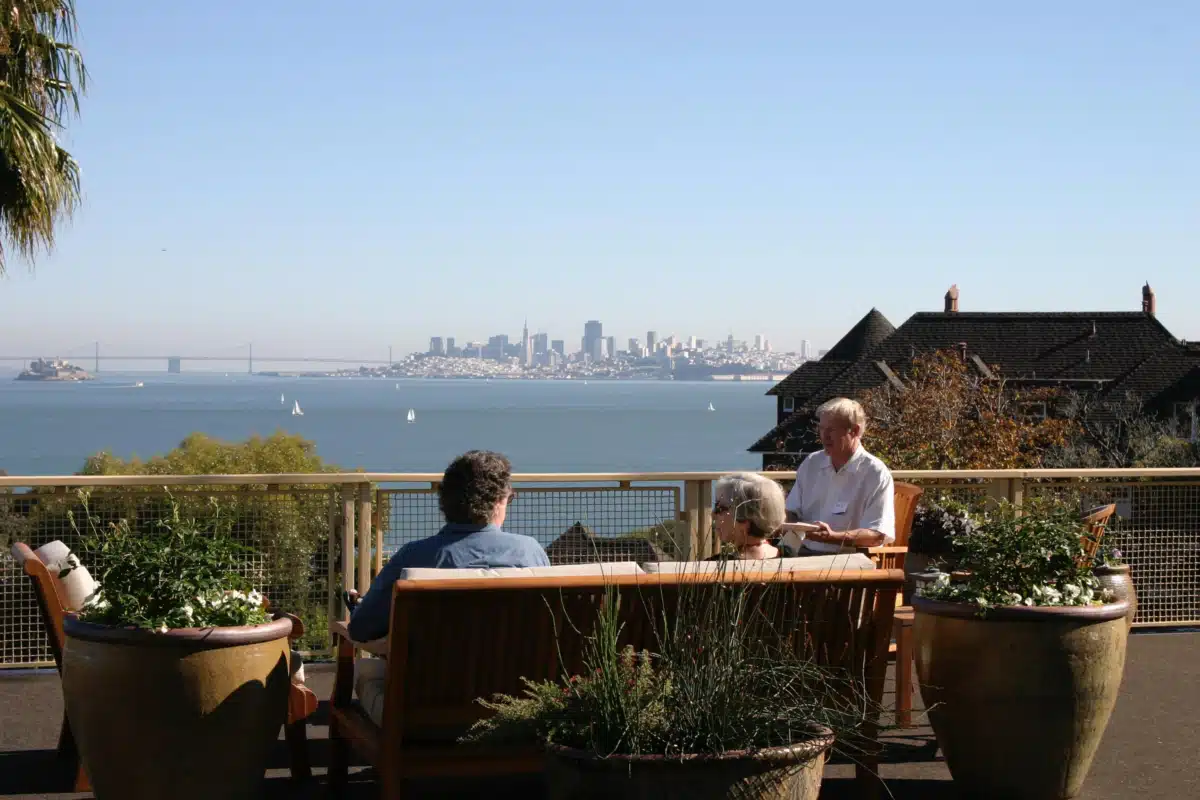 Alta Mira Recovery Center LLC - Thumbnail 4