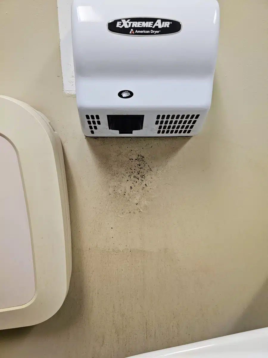 Alta Warren Office - Thumbnail 2