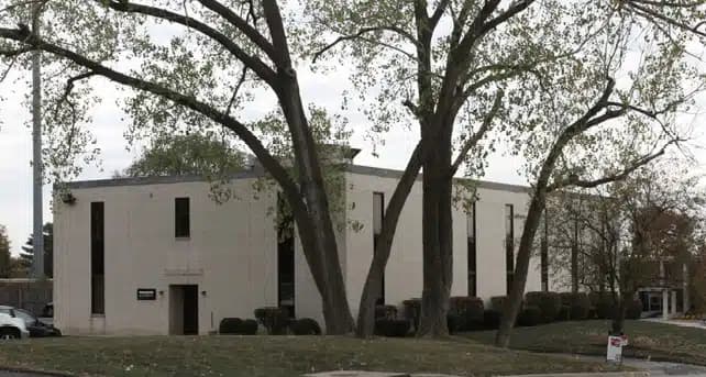 Arista Recovery at Overland Park - Thumbnail 8