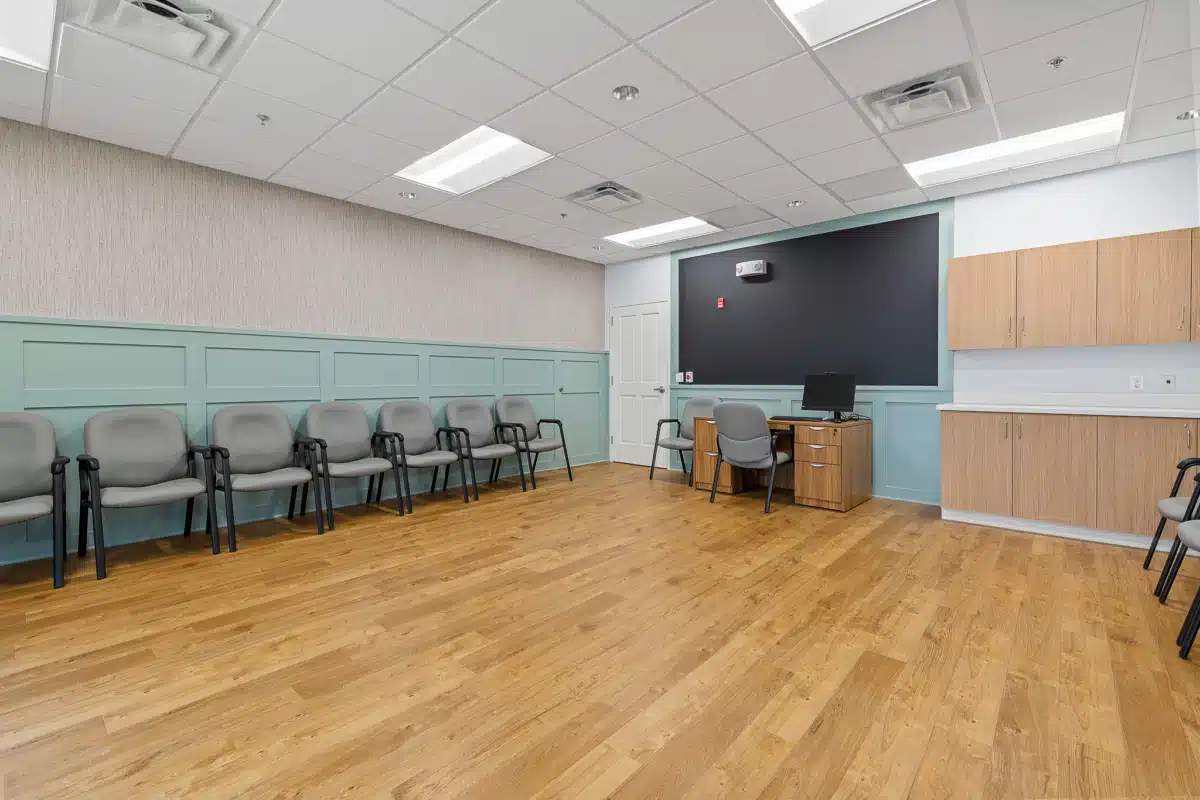 Ashley Inc - Thumbnail 8