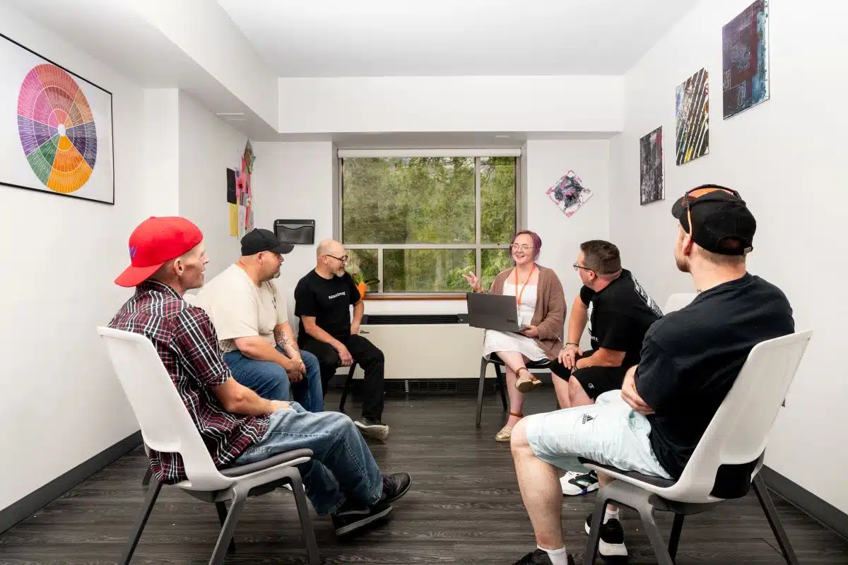 Avenues Recovery Center at Fort Wayne - Thumbnail 2