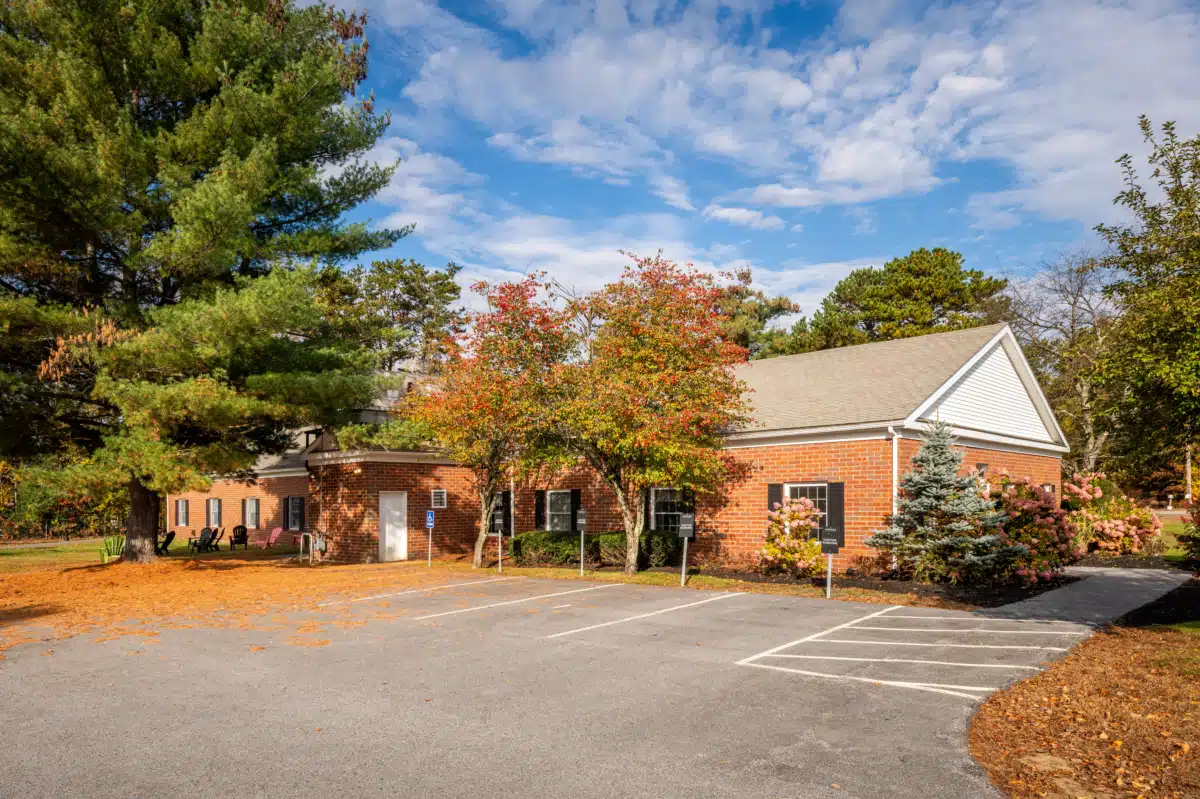 Avenues Recovery Center at New England - Thumbnail 2