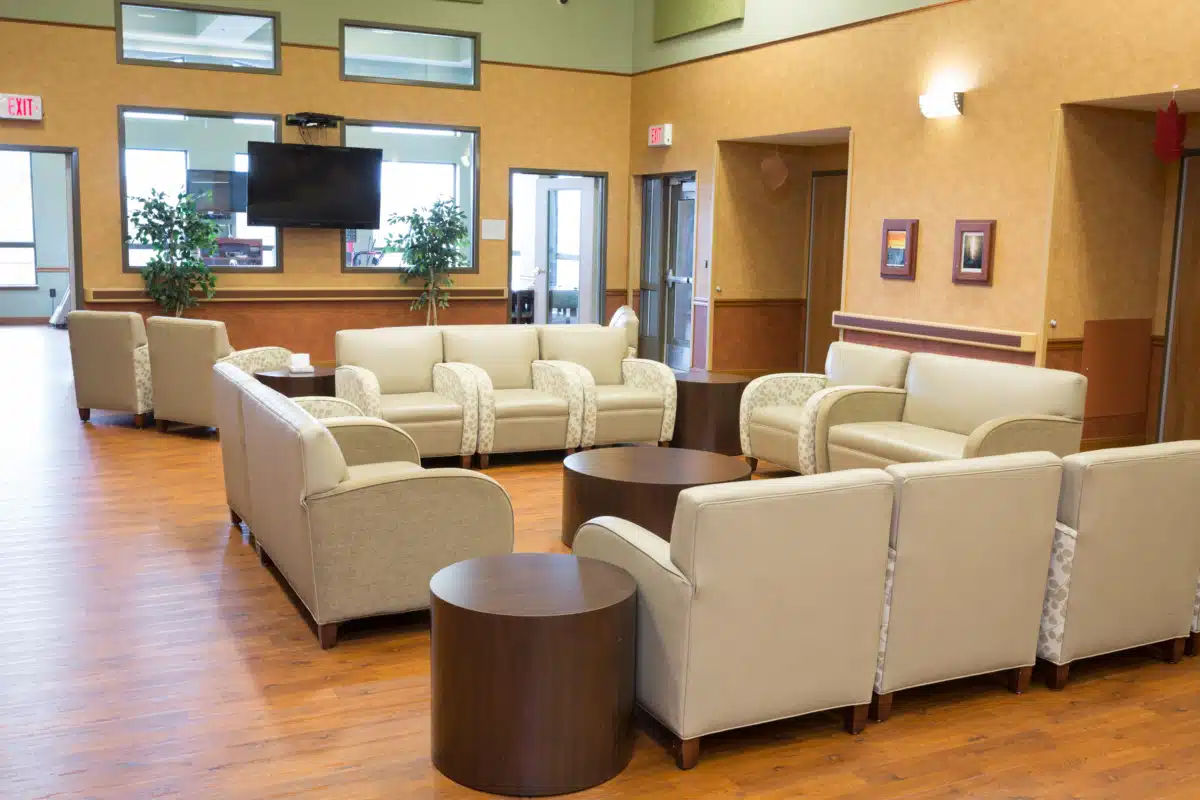 Brentwood Springs - Thumbnail 4