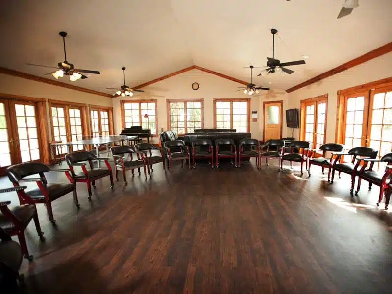 Chateau Recovery - Thumbnail 7