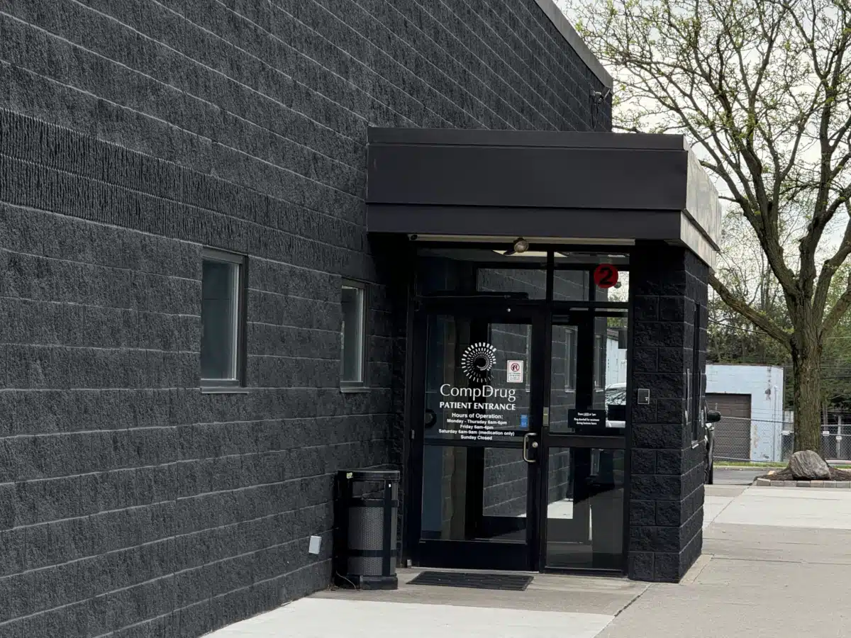 CompDrug - Thumbnail 4