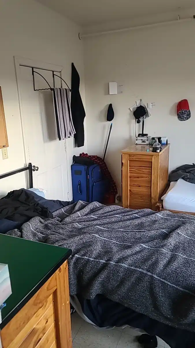 Connecticut Renaissance Inc - Thumbnail 4