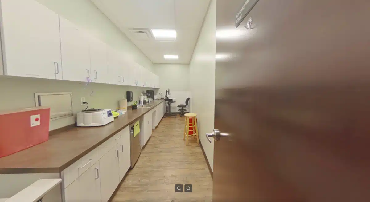 Evansville Comprehensive Treatment Ctr - Thumbnail 8