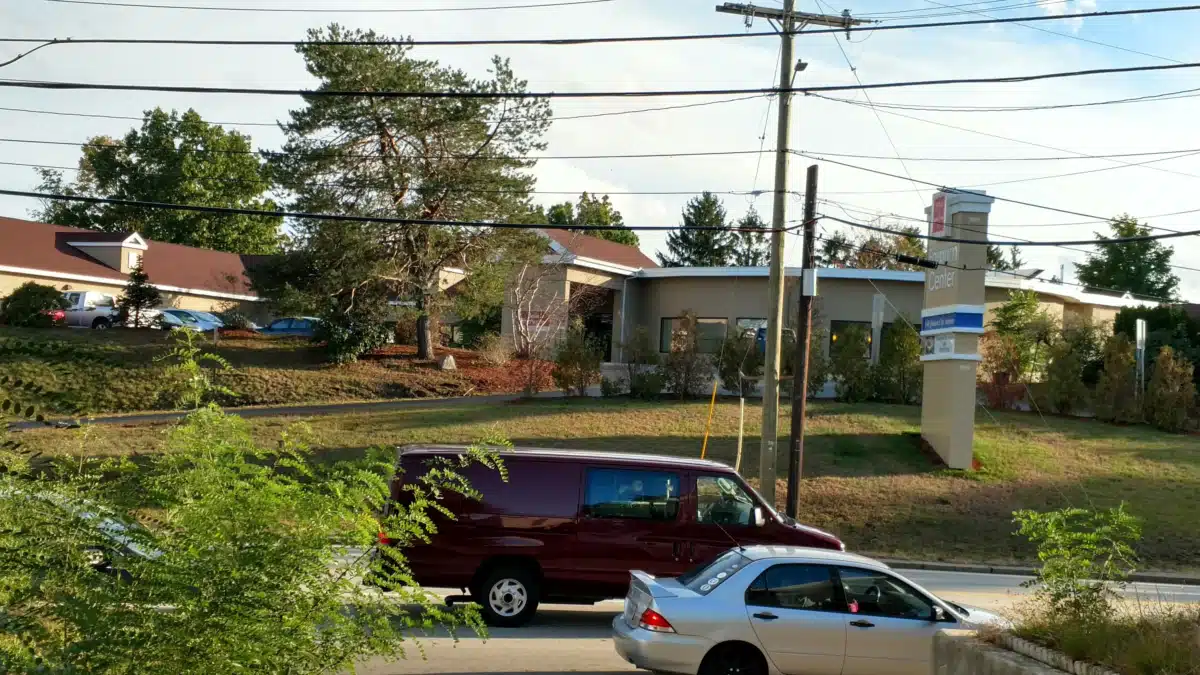 Farnum Center - Thumbnail 3