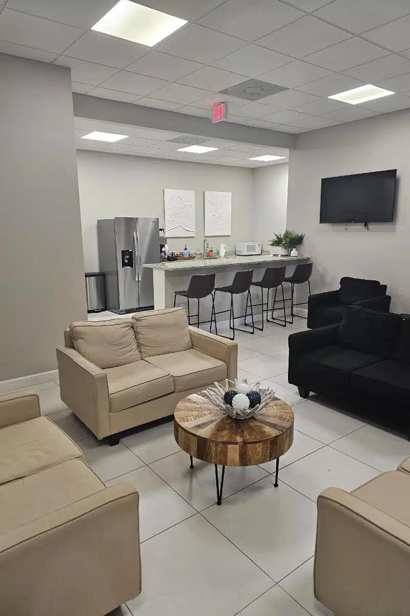 Footprints Beachside Recovery - Thumbnail 5