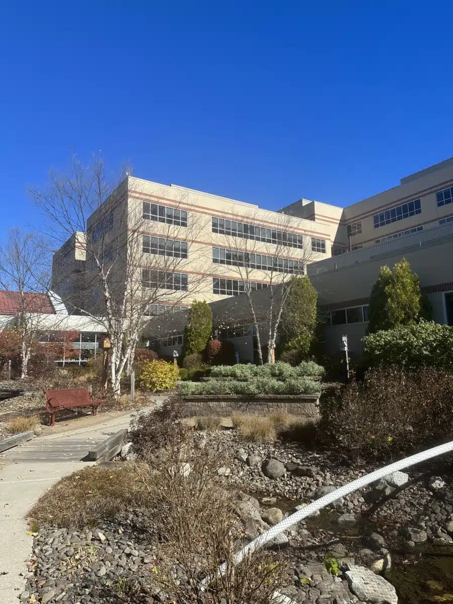 Garnet Health Medical Center - Thumbnail 3