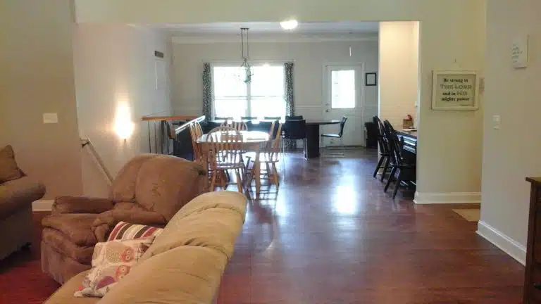 Good Shepherd Recovery House - Thumbnail 2