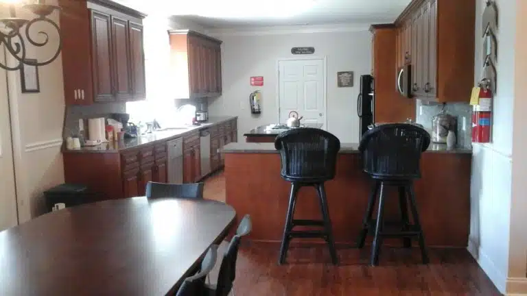 Good Shepherd Recovery House - Thumbnail 6