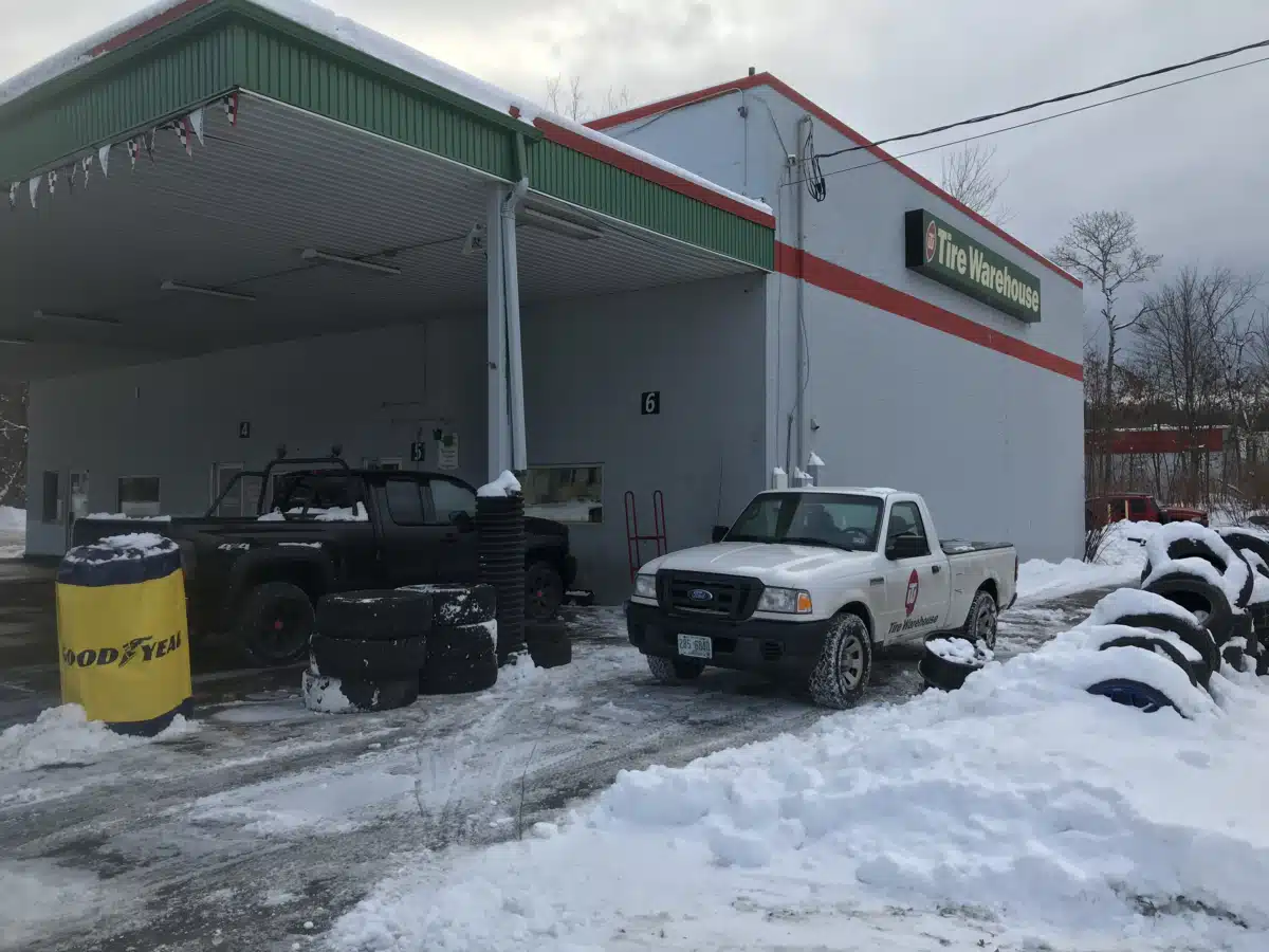 Headrest - Thumbnail 5