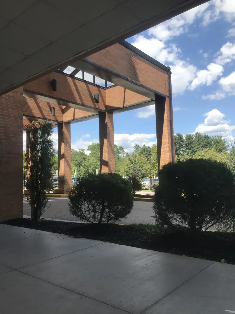 Hunterdon Medical Center/Add Trt Servs - Thumbnail 3