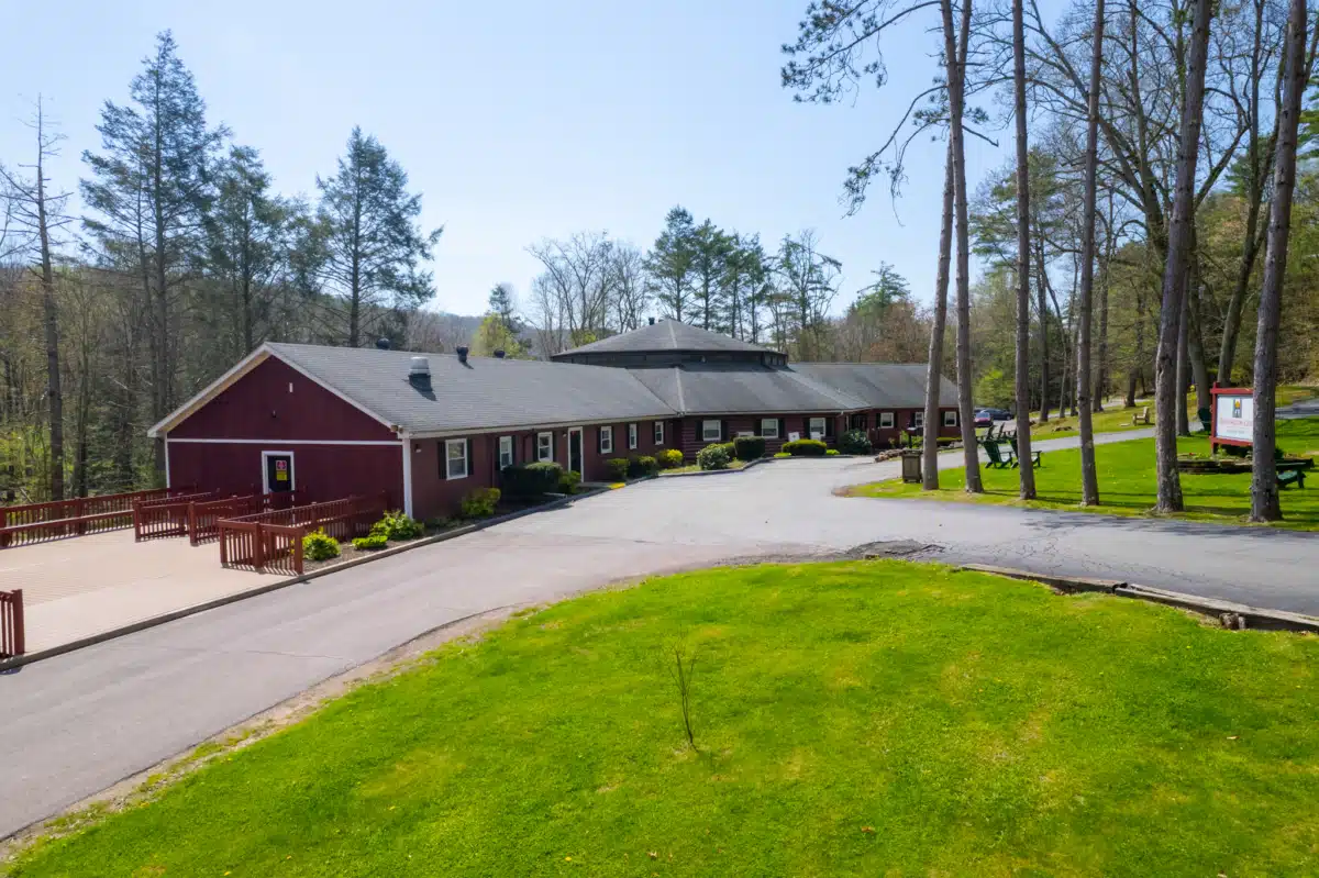 Huntington Creek Recovery Center - Hero Image