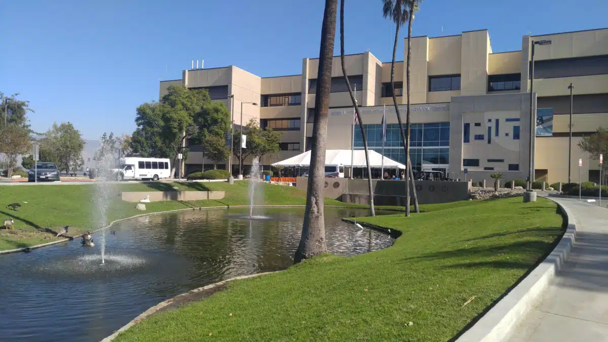 Jerry L Pettis Memorial VA Med Center - Thumbnail 3