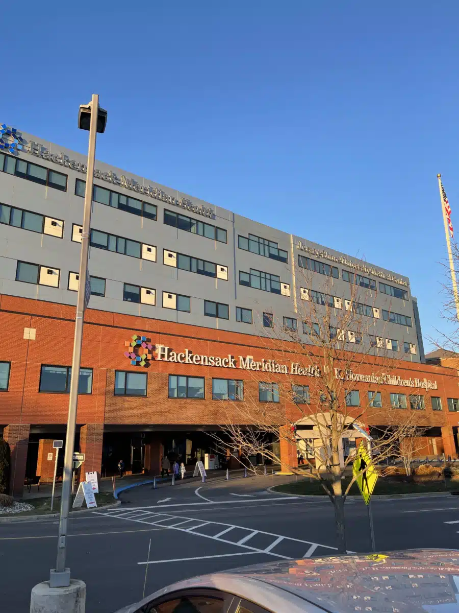 Jersey Shore Medical Center - Thumbnail 4