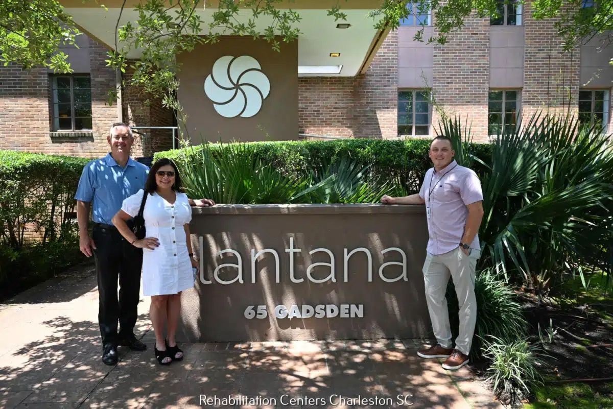 Lantana Recovery - Thumbnail 5