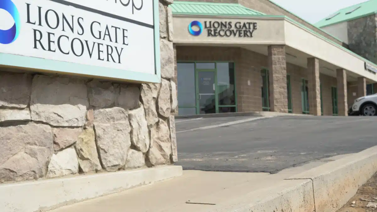 Lions Gate Recovery - Thumbnail 9