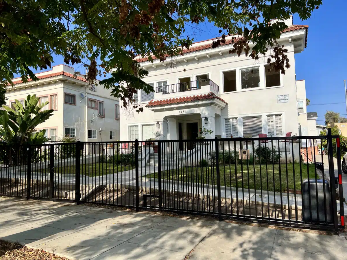 McIntyre House - Thumbnail 5