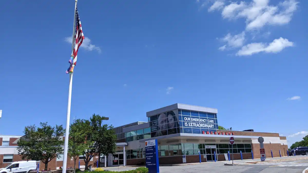 Newton Medical Center - Thumbnail 4