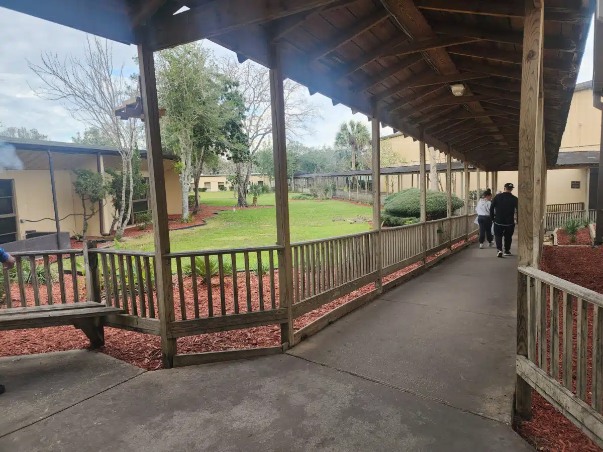 Phoenix House Florida Residential Ctr - Thumbnail 3