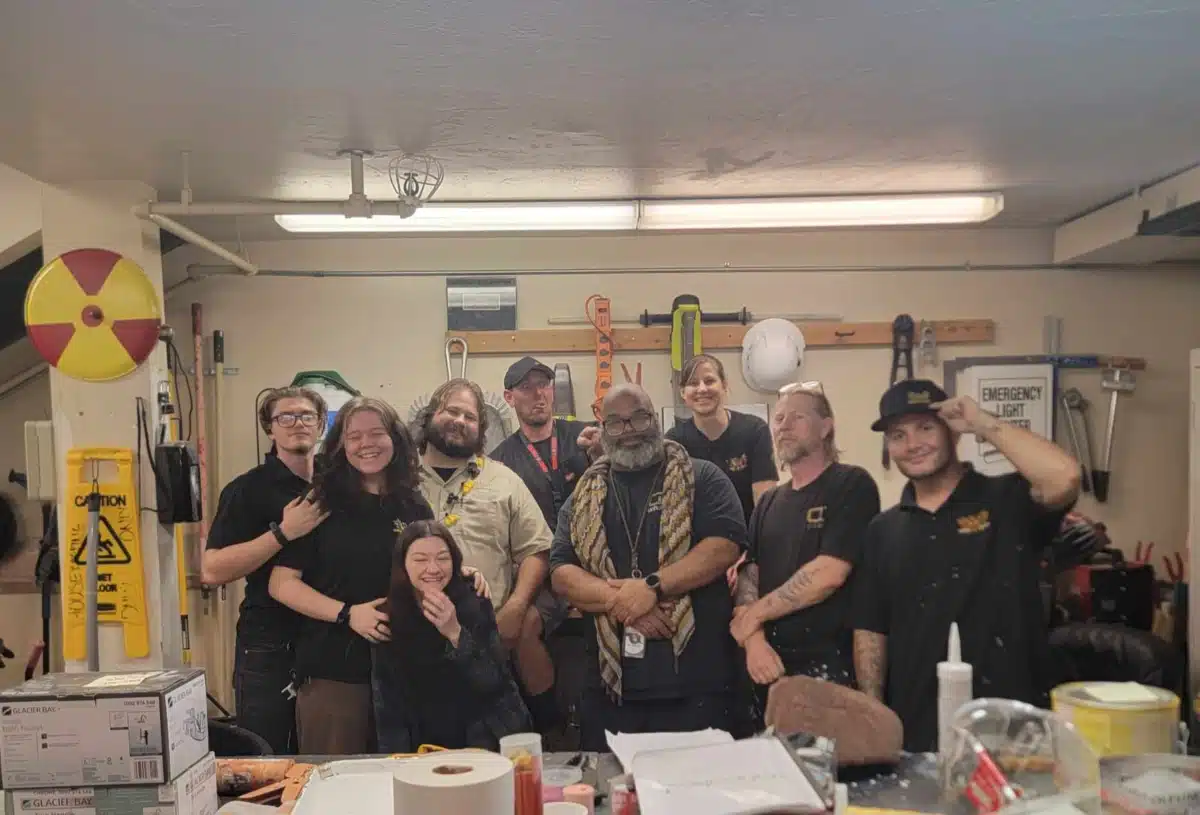 Residents at the Heights - Thumbnail 3