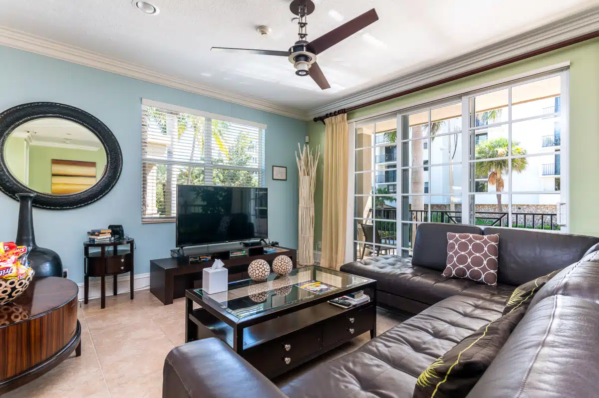 Seaside Palm Beach - Thumbnail 3