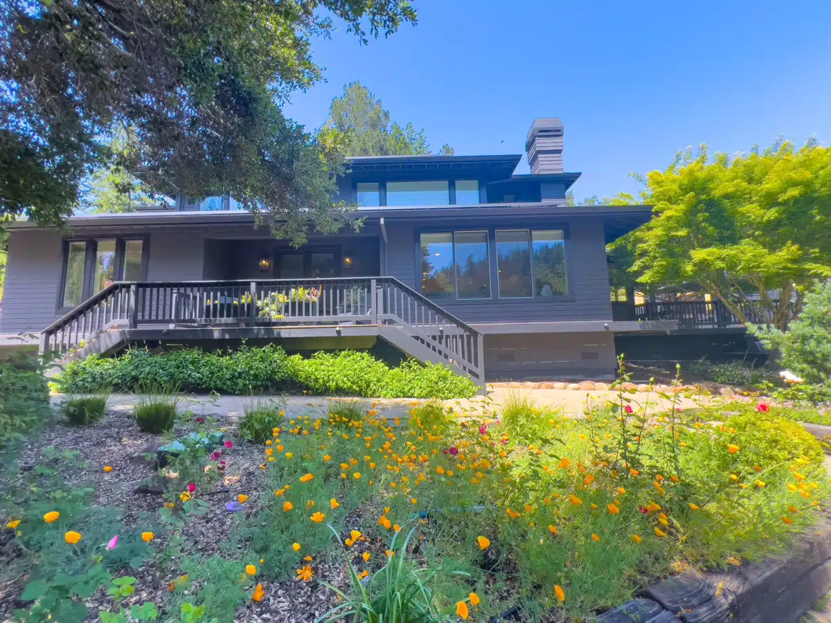 Serenity Knolls Treatment Center - Thumbnail 3