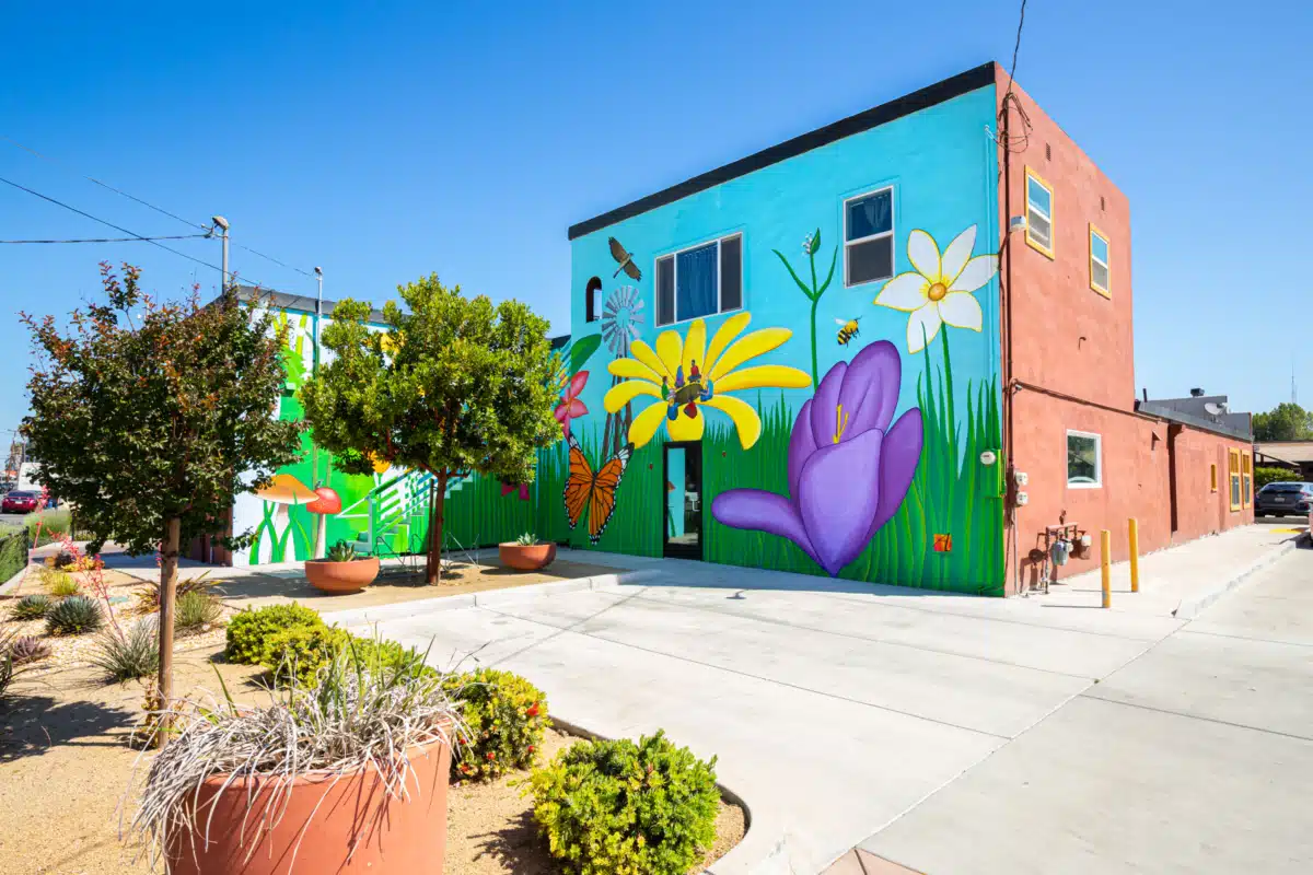 Sun Street Centers - Thumbnail 2