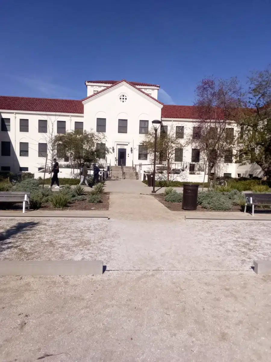 VA Greater LA Healthcare Systems - Thumbnail 6