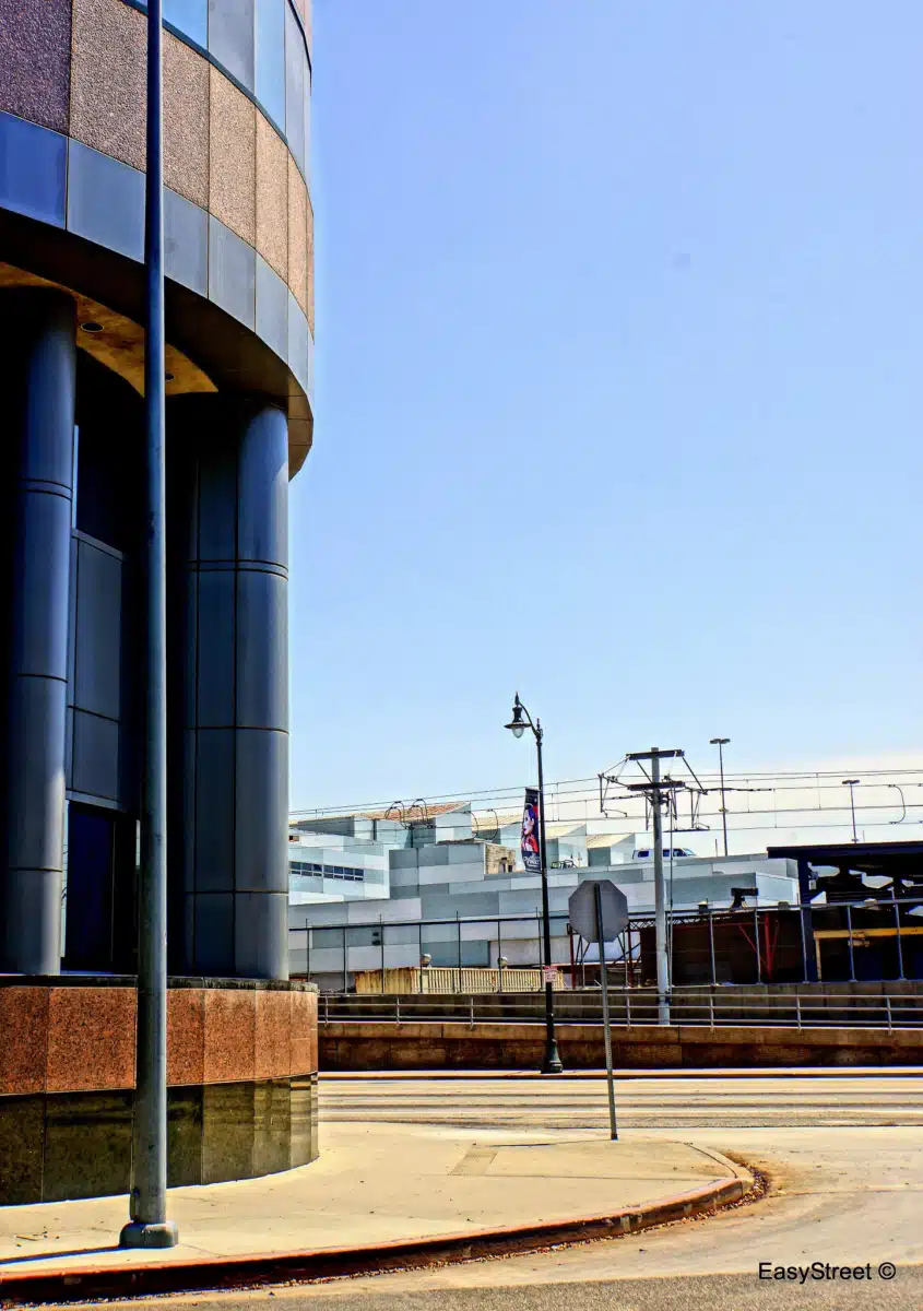 VA Los Angeles Ambulatory Care Center - Thumbnail 4