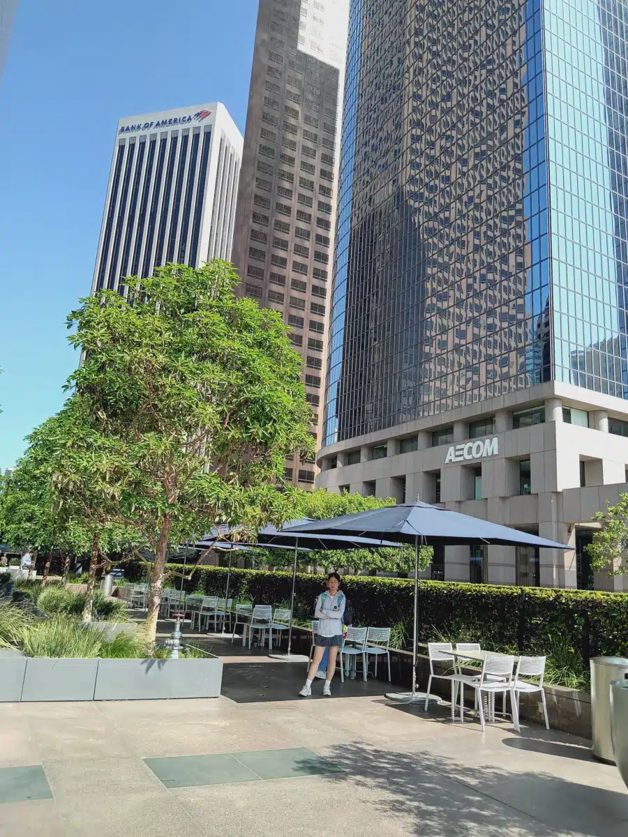 VA Los Angeles Ambulatory Care Center - Thumbnail 8