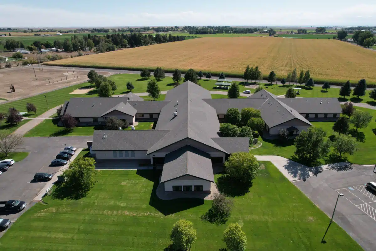 Walker Center - Thumbnail 2