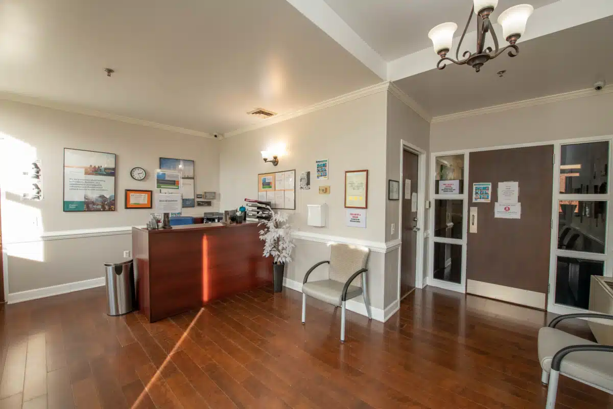 Zinnia Exeter - Thumbnail 4