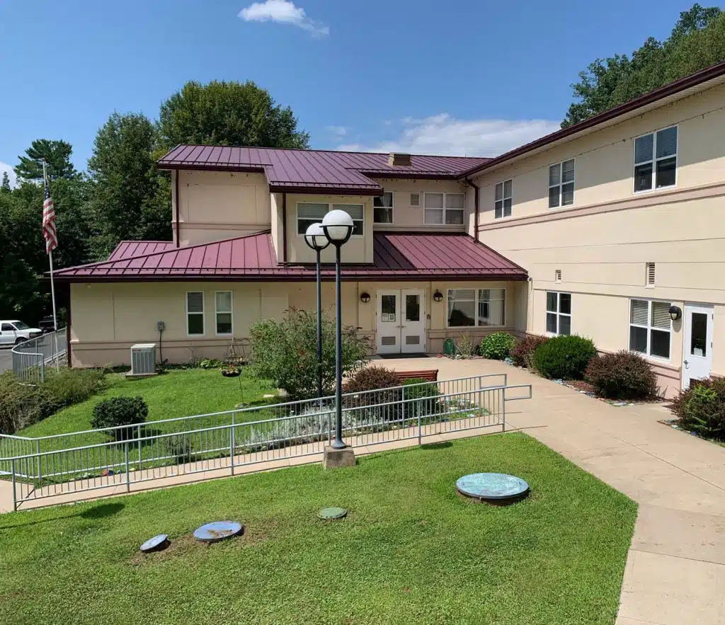 New Hope Manor Inc - Hero Image