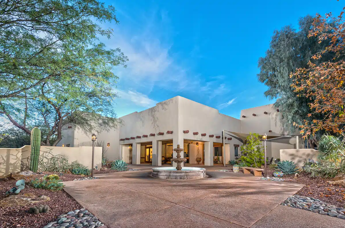 Sierra Tucson - Preview